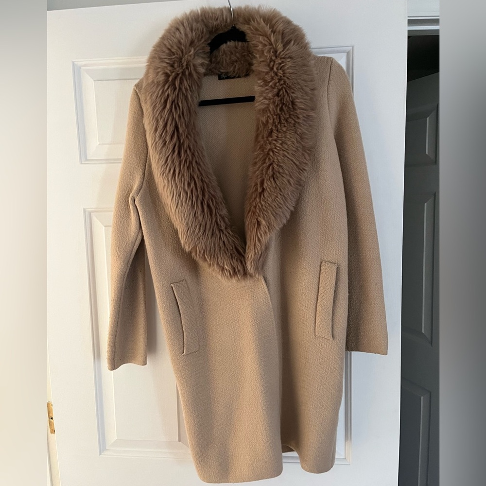 Lyla & Luxe faux fur collar cardigan/sweater jacket - small